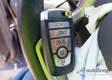 2021 Ford Explorer Xlt из США, поврежденный, VIN 1FMSK8DH1MGA58449